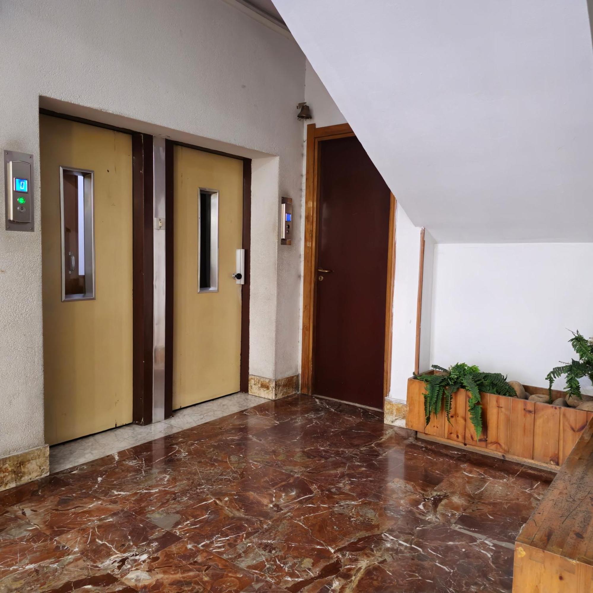 Palermo Belmonte Florio Apartment Bagian luar foto