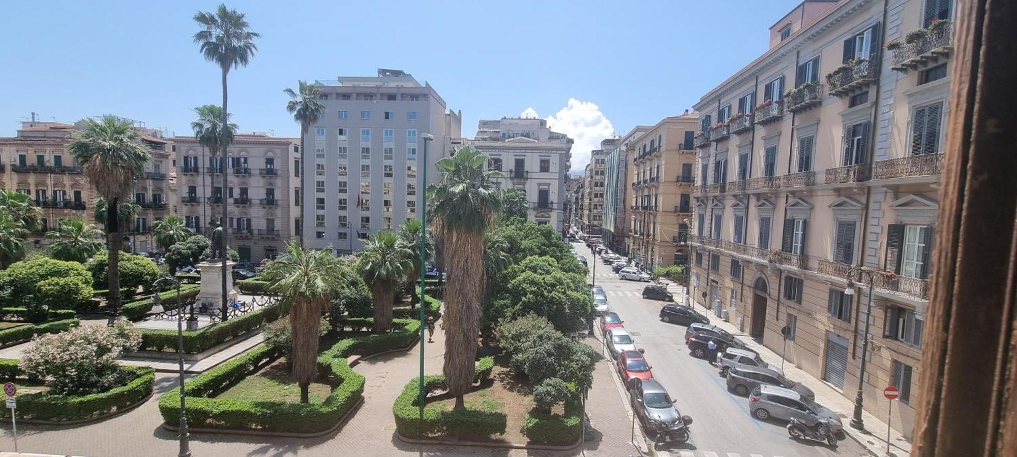 Palermo Belmonte Florio Apartment Bagian luar foto